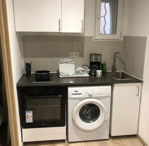 아파트 Beau Meuble Refait A Neuf Centre 몽뗄리마